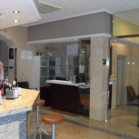 Hostal Coruna أستورغا المظهر الخارجي الصورة