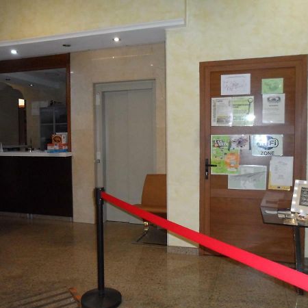 Hostal Coruna أستورغا المظهر الخارجي الصورة