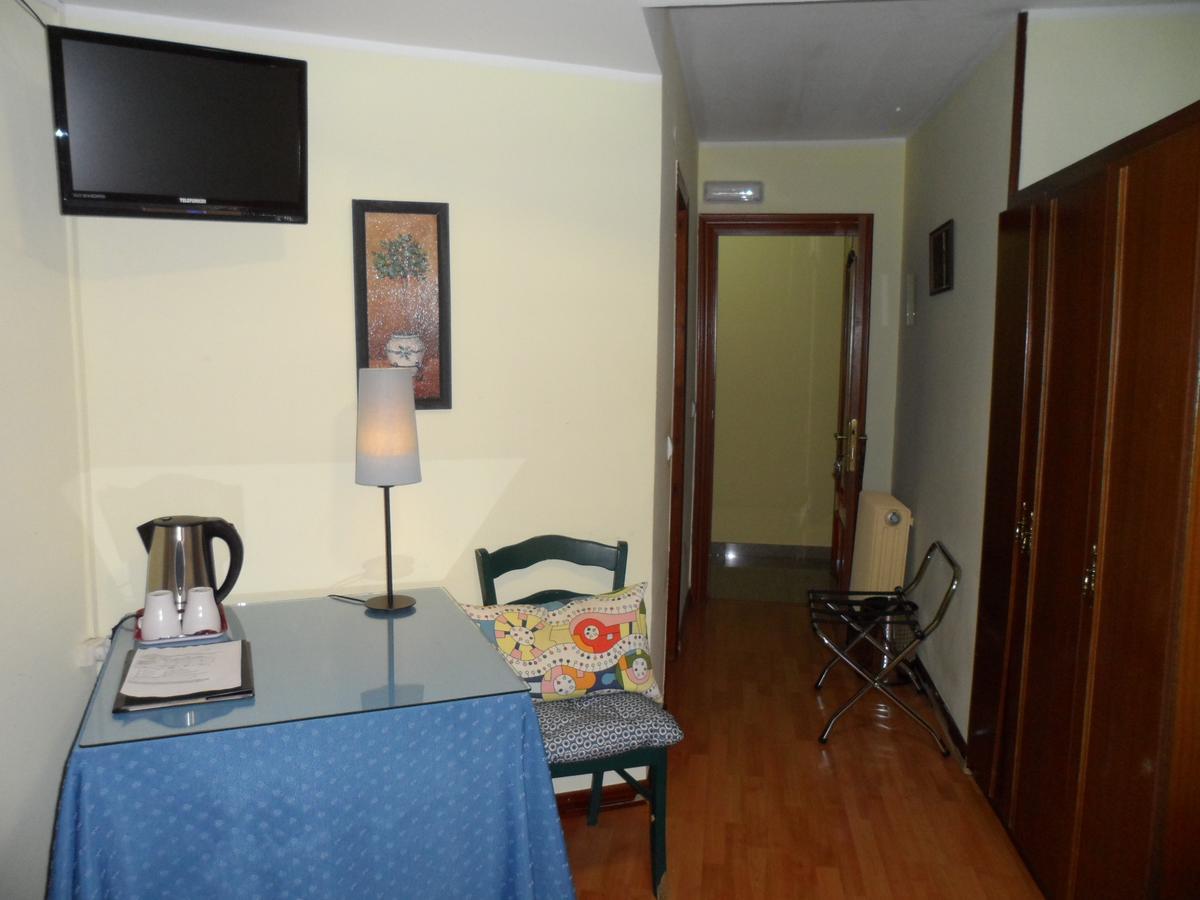 Hostal Coruna أستورغا المظهر الخارجي الصورة