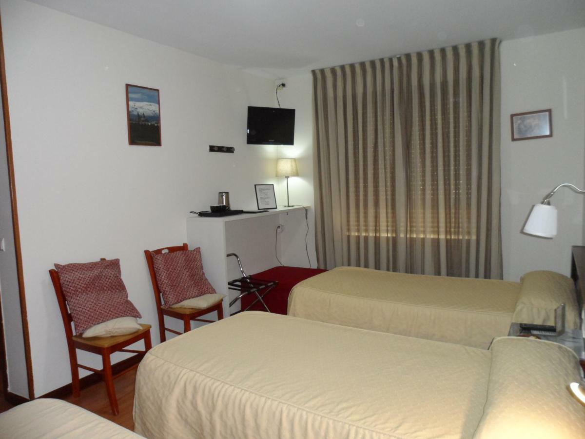 Hostal Coruna أستورغا المظهر الخارجي الصورة